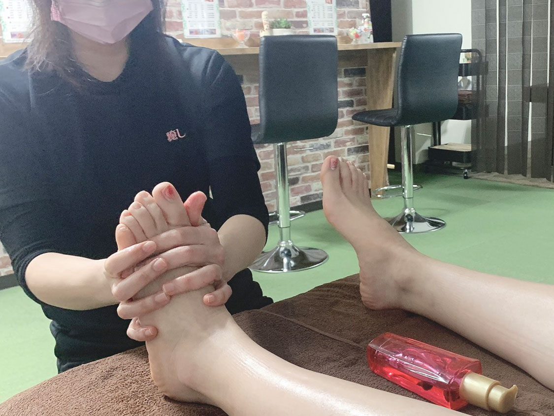 リラクゼーション　足ツボ